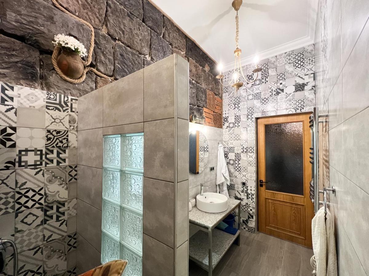 Aros Apartment Ґюмрі Екстер'єр фото